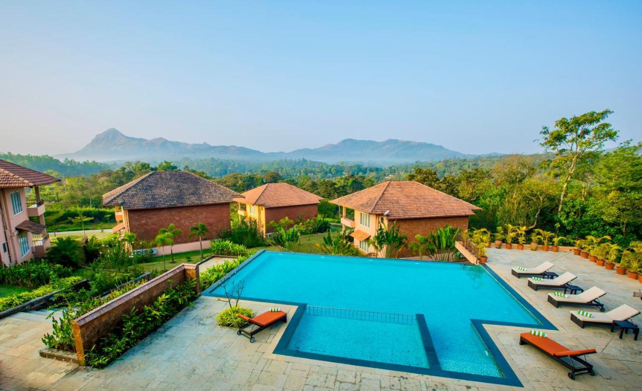 Machaan Plantation Resort, Саклешпур Экстерьер фото