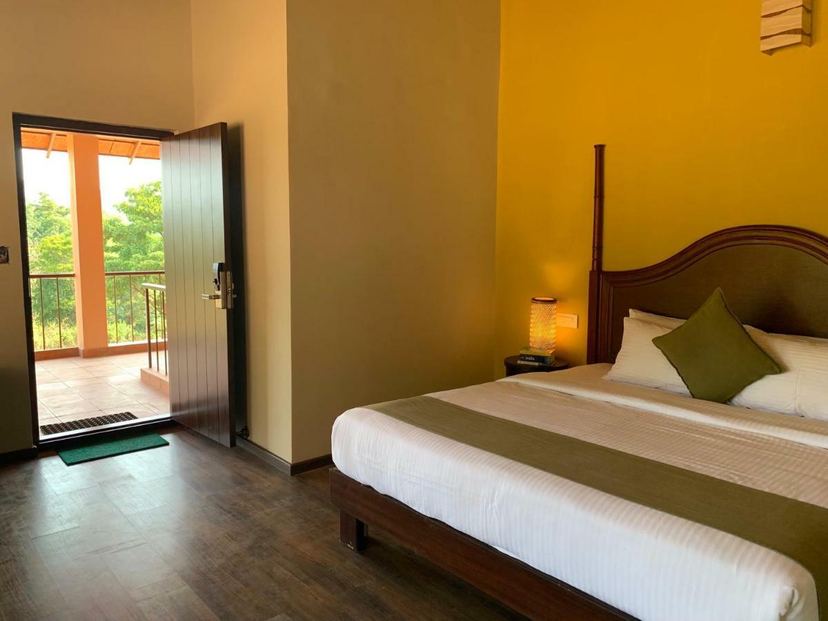 Machaan Plantation Resort, Саклешпур Экстерьер фото