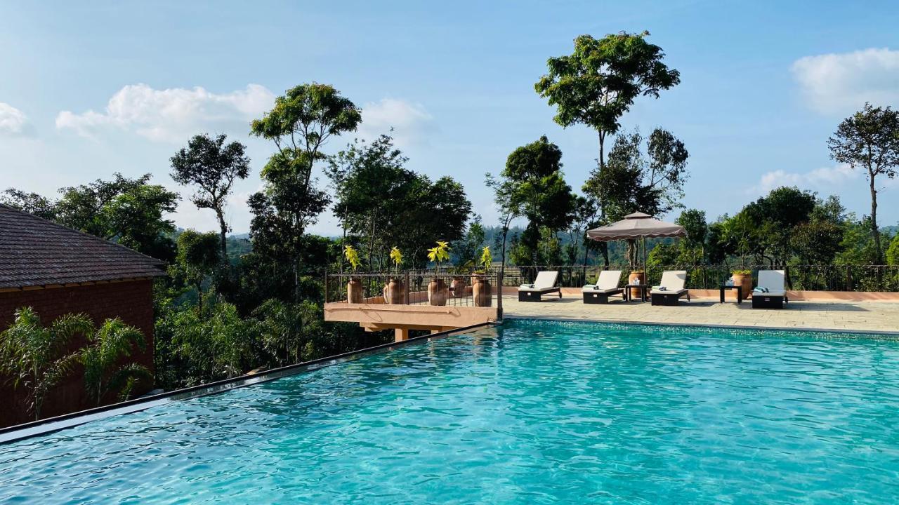 Machaan Plantation Resort, Саклешпур Экстерьер фото
