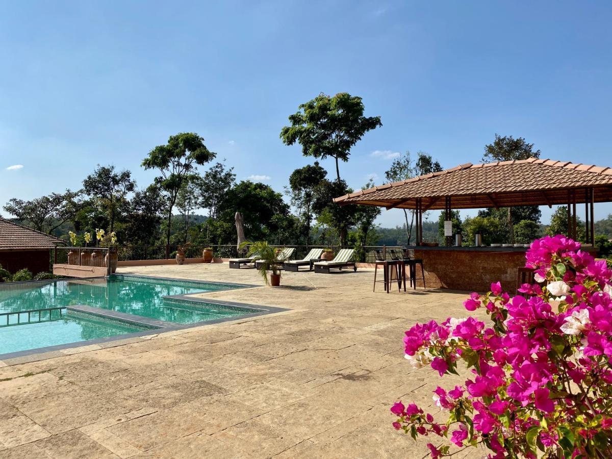 Machaan Plantation Resort, Саклешпур Экстерьер фото