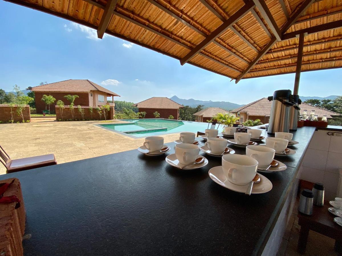 Machaan Plantation Resort, Саклешпур Экстерьер фото